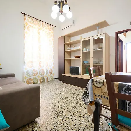Apartment Da Nonna Tina Vistamare -
